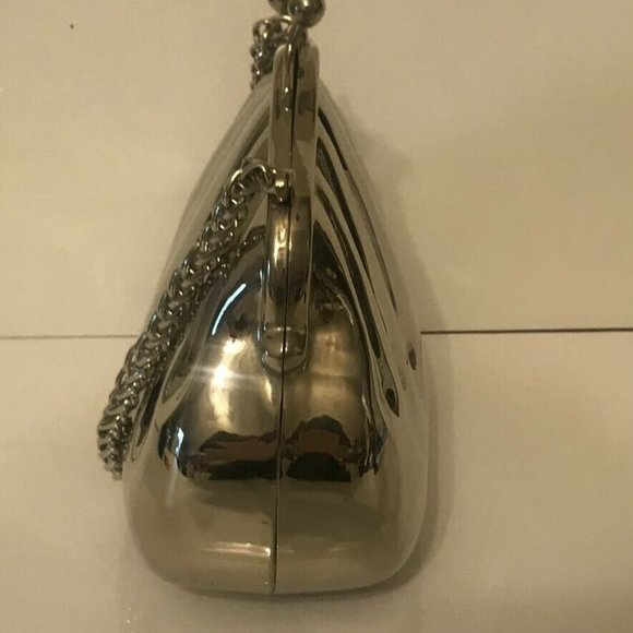 REAL SILVER VINTAGE SAKS FIFTH AVENUE PURSE BAG! - Picture 8 of 10